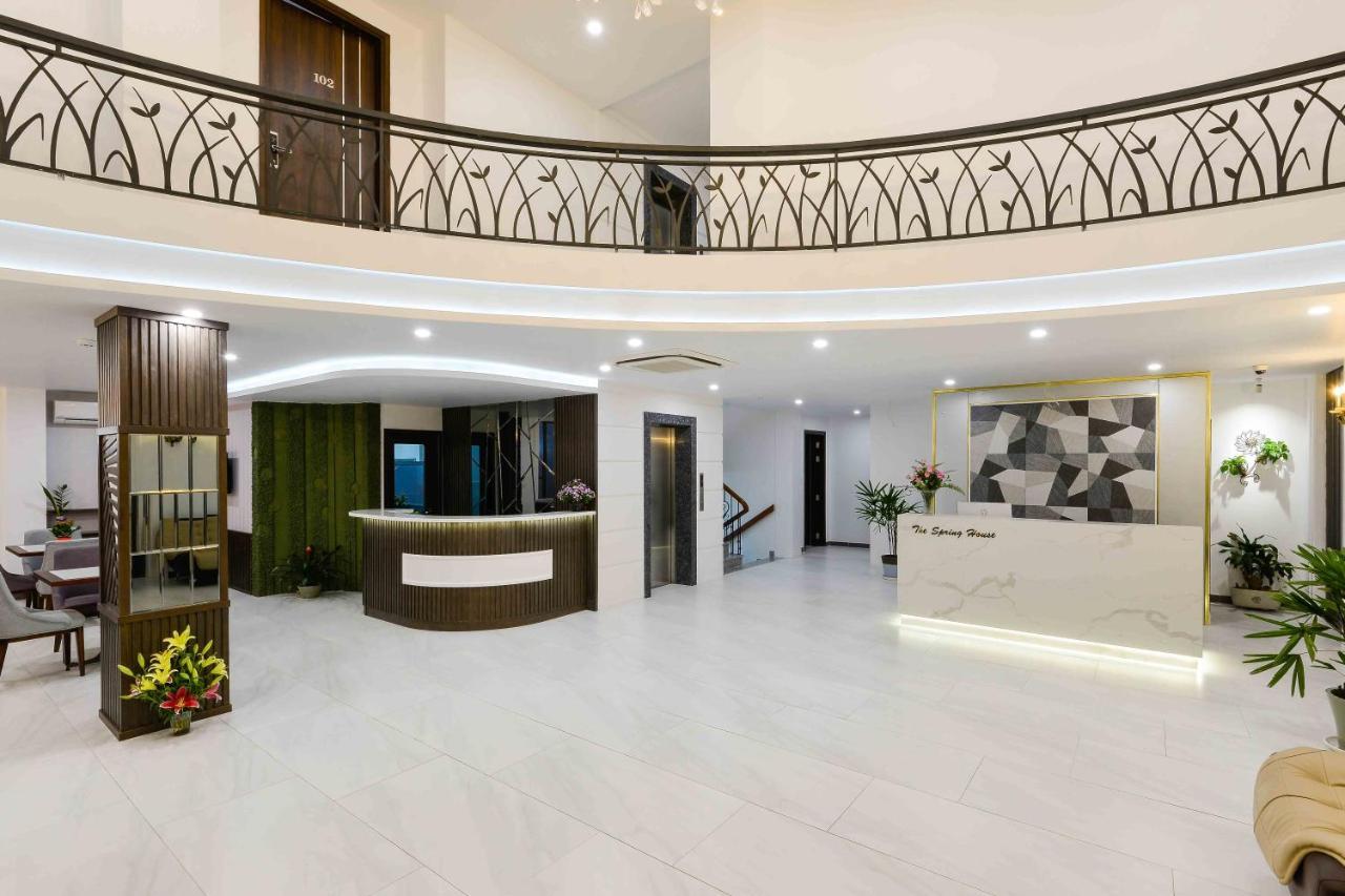 The Spring House Aparthotel Хошимин Екстериор снимка