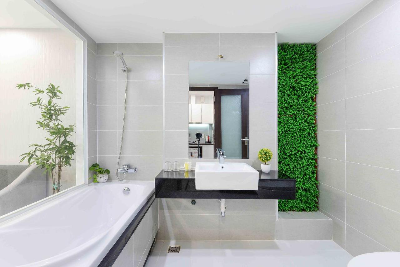 The Spring House Aparthotel Хошимин Екстериор снимка